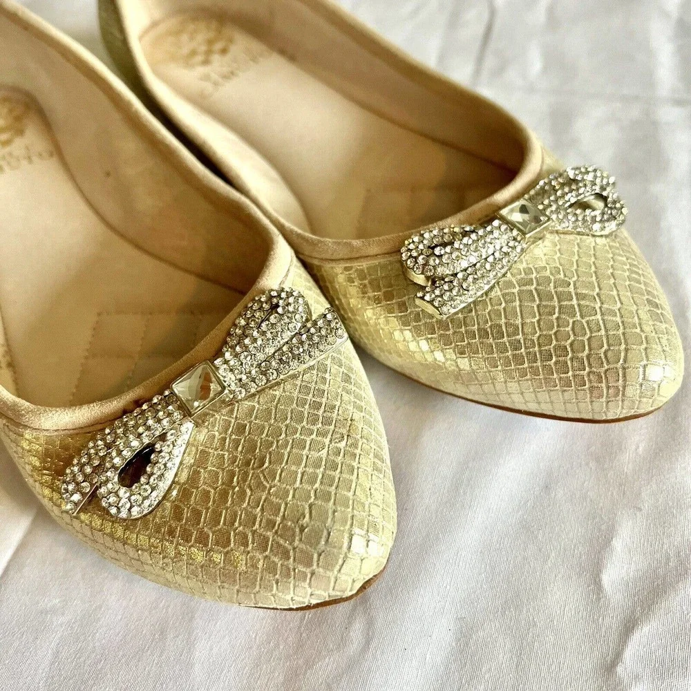 Vince Camuto Size 6 Ballet Flat Beige Tan Gold Embossed Leather Textured Shoes